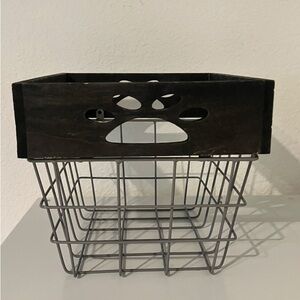 Wood and Gray Wire Pet Basket